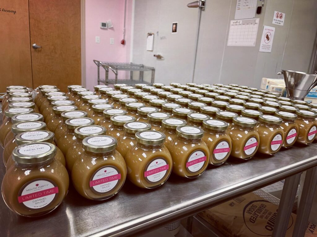 jars of caramel sauce