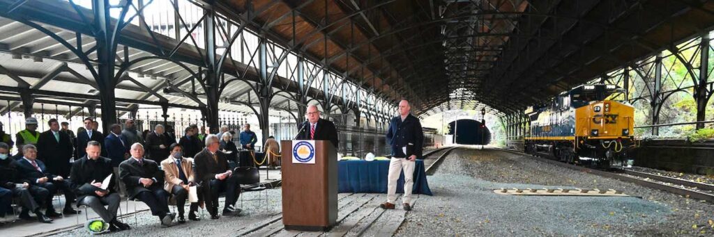 Image of Governor Larry Hogan Speaking