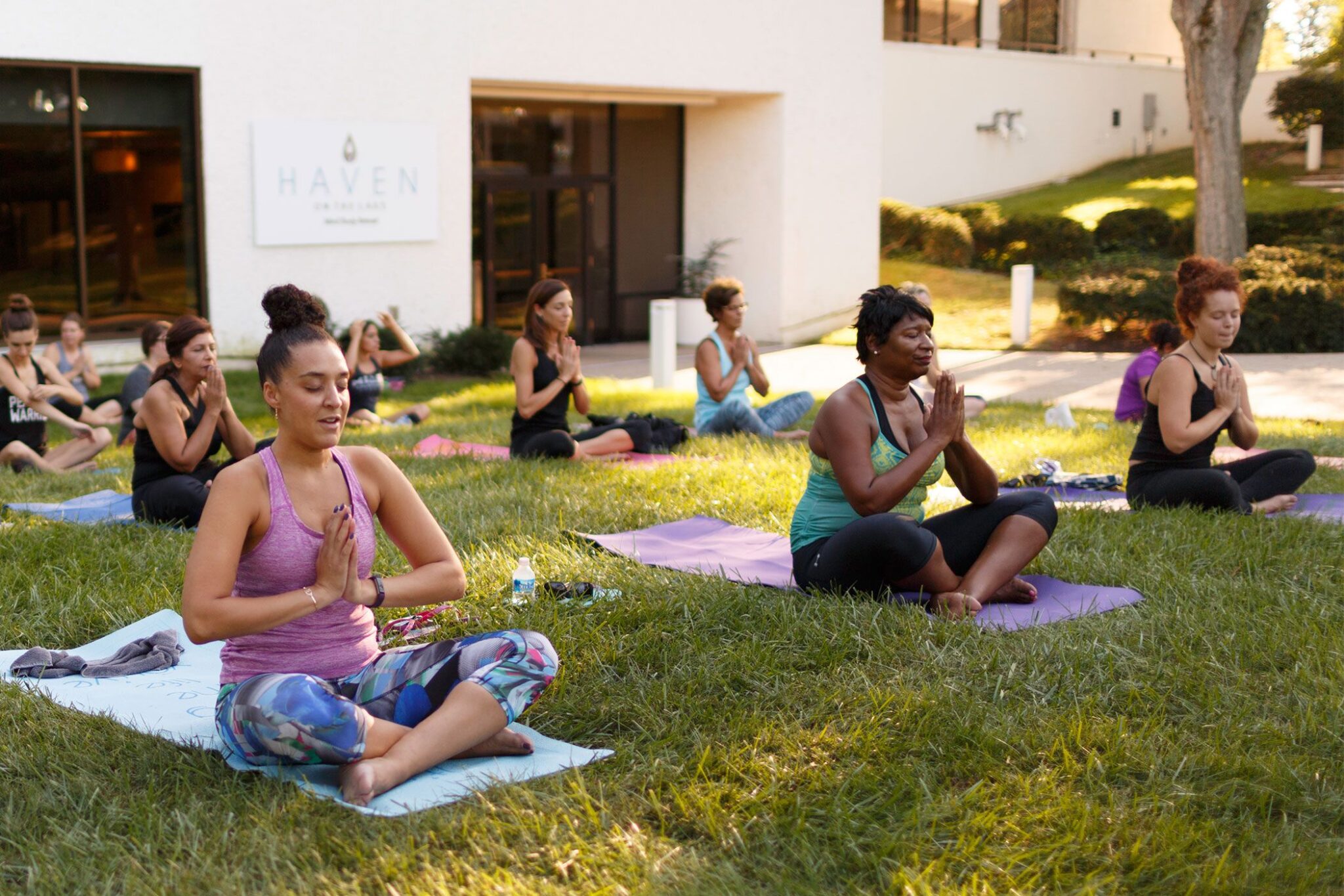 Women doing yoga in Columbia