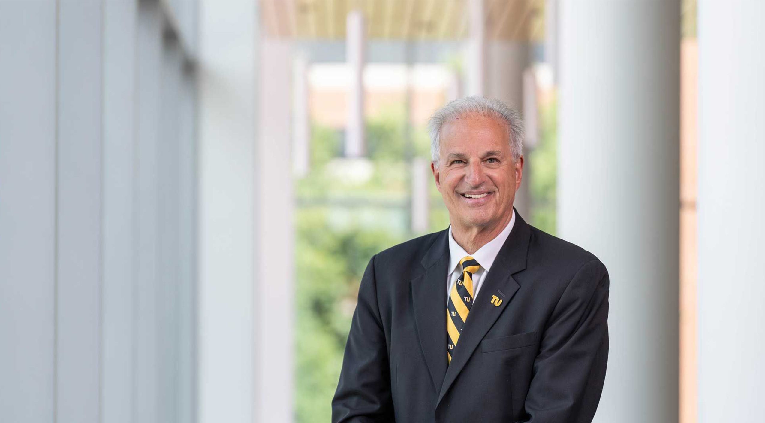 Dr. Mark Ginsberg